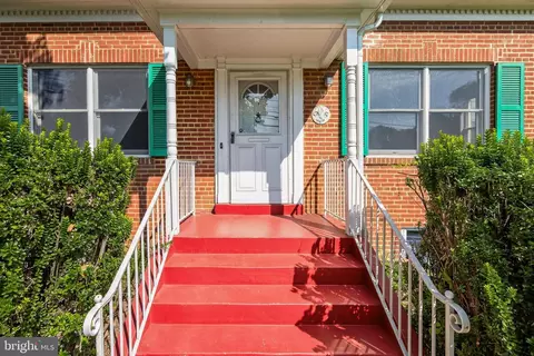 Exterior - 9802 Forest Grove Dr, Silver Spring, MD 20902 photo 6 of 19