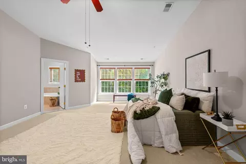 Bedroom - 1629 Whitehall Dr, Silver Spring, MD 20904 photo 1 of 4