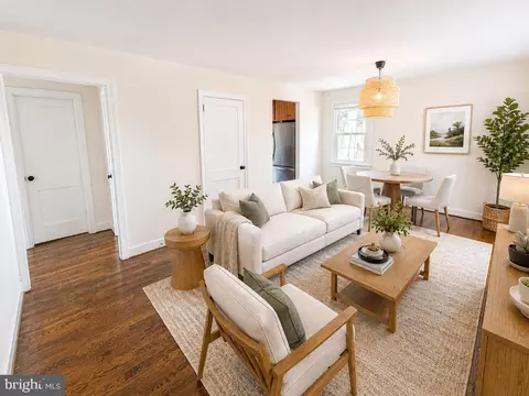 Living - 2511 Urbana Dr, Silver Spring, MD 20906 photo 1 of 2