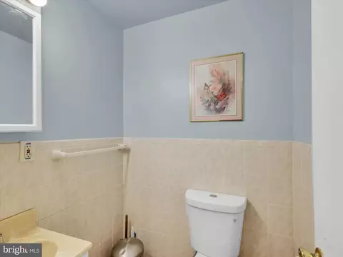 Bath - 13210 Lutes Dr, Silver Spring, MD 20906 photo 3 of 6
