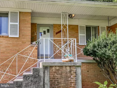 Exterior - 13210 Lutes Dr, Silver Spring, MD 20906 photo 4 of 8