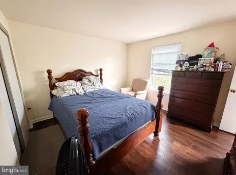 Bedroom - 14949 Carriage Square Dr, Silver Spring, MD 20906 photo 3 of 4