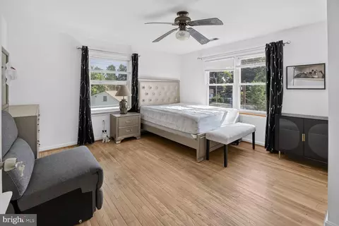 Bedroom - 2810 Byron Ct, Wheaton, MD 20902 photo 5 of 6