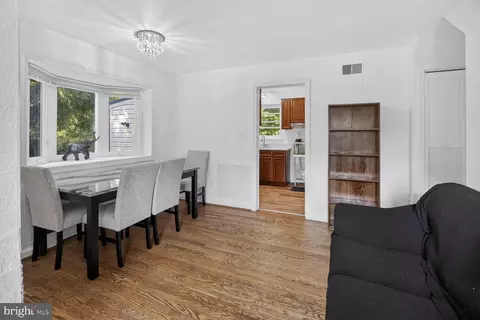Dining - 2810 Byron Ct, Wheaton, MD 20902 photo 1 of 2