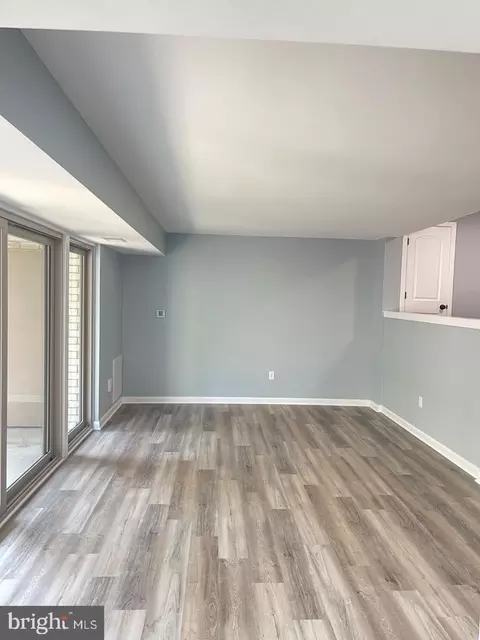 Living - 2515 Baltimore Rd #2, Rockville, MD 20853 photo 2 of 3