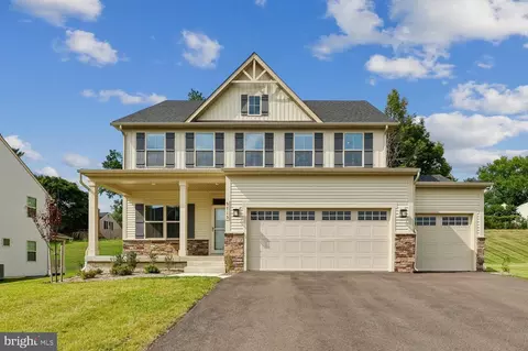 9715 Stewartown Rd, Montgomery Village, MD 20886