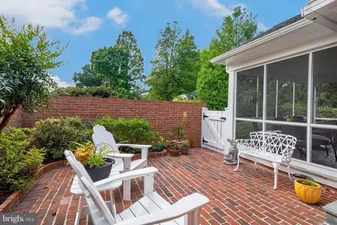 Exterior - 8501 Warde Ter, Potomac, MD 20854 photo 6 of 12