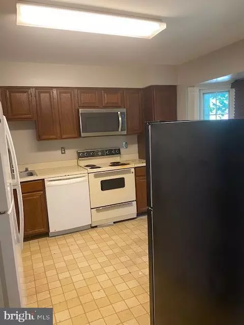 Kitchen - 23 Brahms Ct, Silver Spring, MD 20904 photo 1 of 2