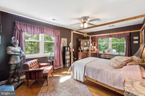 Bedroom - 10622 Mantz Rd, Silver Spring, MD 20903 photo 4 of 4