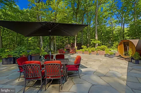10622 Mantz Rd, Silver Spring, MD 20903 photo 6
