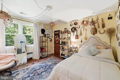 Bedroom - 10622 Mantz Rd, Silver Spring, MD 20903 photo 1 of 4