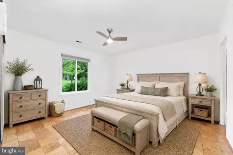 Bedroom - 15219 Tottenham Ter #27-A, Silver Spring, MD 20906 photo 1 of 2