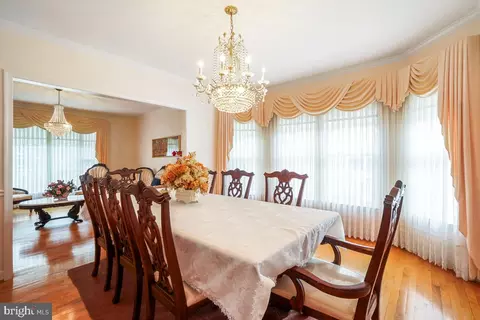 Dining - 11103 Luttrell Ln, Silver Spring, MD 20902 photo 1 of 2
