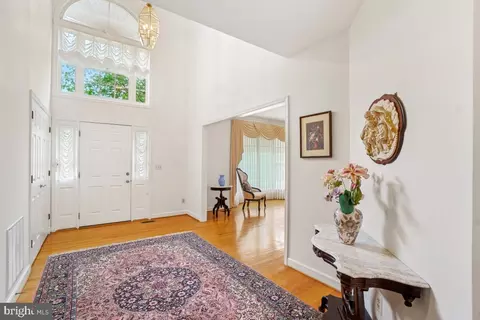 Entry Way - 11103 Luttrell Ln, Silver Spring, MD 20902 photo 2 of 2