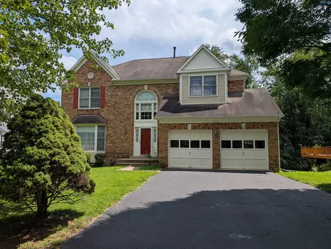 11103 Luttrell Ln, Silver Spring, MD 20902