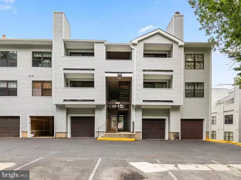 1605 Carriage House Ter #1605-F, Silver Spring, MD 20904
