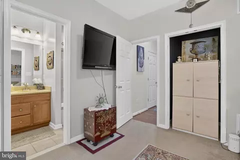 Other - 18705 Falling River Dr, Gaithersburg, MD 20879 photo 3 of 9