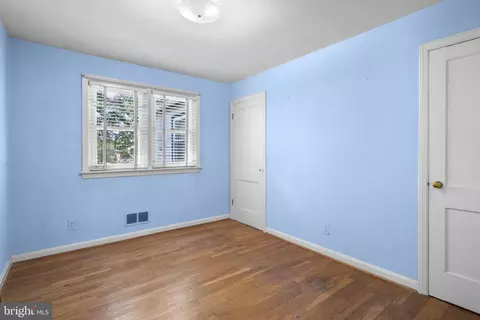 Bedroom - 1415 Stateside Dr, Silver Spring, MD 20903 photo 1 of 5