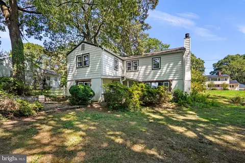 Exterior - 1415 Stateside Dr, Silver Spring, MD 20903 photo 3 of 6