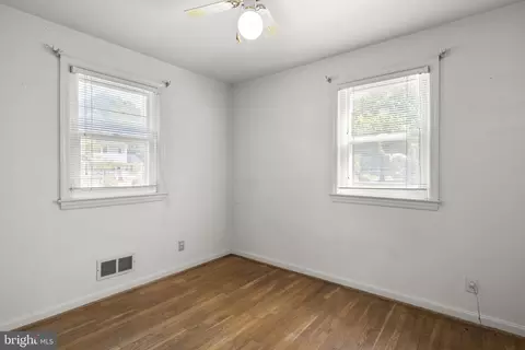 Bedroom - 1415 Stateside Dr, Silver Spring, MD 20903 photo 3 of 5