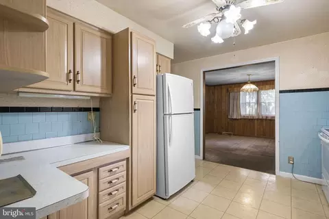 Kitchen - 1415 Stateside Dr, Silver Spring, MD 20903 photo 1 of 2