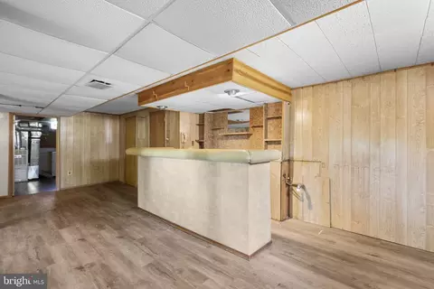 Entry Way - 1415 Stateside Dr, Silver Spring, MD 20903 photo 3 of 3