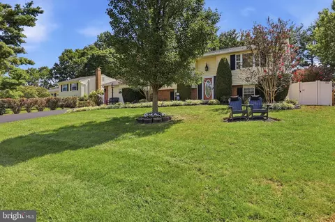 Exterior - 19016 Hempstone Ct, Poolesville, MD 20837 photo 13 of 13