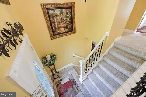 Entry Way - 19016 Hempstone Ct, Poolesville, MD 20837 photo 3 of 8