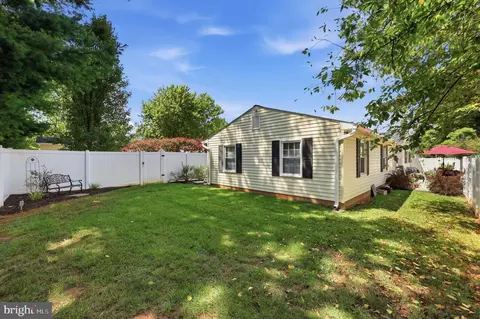 Exterior - 19016 Hempstone Ct, Poolesville, MD 20837 photo 9 of 13