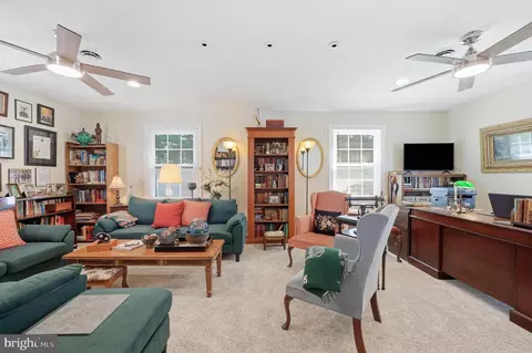Other - 19016 Hempstone Ct, Poolesville, MD 20837 photo 22 of 31