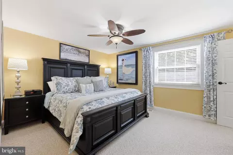 Bedroom - 19016 Hempstone Ct, Poolesville, MD 20837 photo 1 of 14