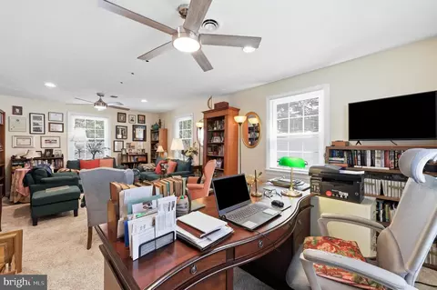Other - 19016 Hempstone Ct, Poolesville, MD 20837 photo 20 of 31