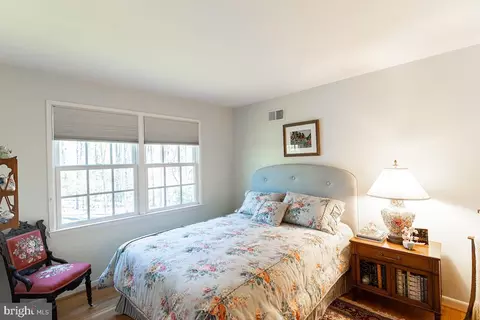 Bedroom - 11905 Viewcrest Ter, Silver Spring, MD 20902 photo 3 of 10