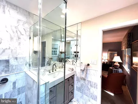 Bath - 11905 Viewcrest Ter, Silver Spring, MD 20902 photo 6 of 8