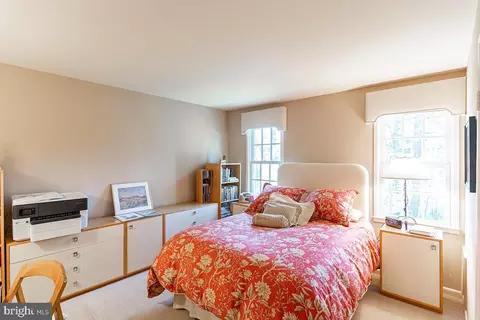 Bedroom - 11905 Viewcrest Ter, Silver Spring, MD 20902 photo 5 of 10