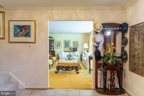 Entry Way - 11905 Viewcrest Ter, Silver Spring, MD 20902 photo 3 of 5