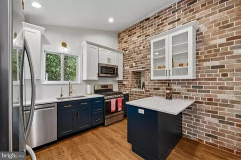 Kitchen - 11208 Bybee St, Silver Spring, MD 20902 photo 1 of 2