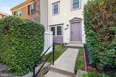 19950 Appledowre Cir #394, Germantown, MD 20876