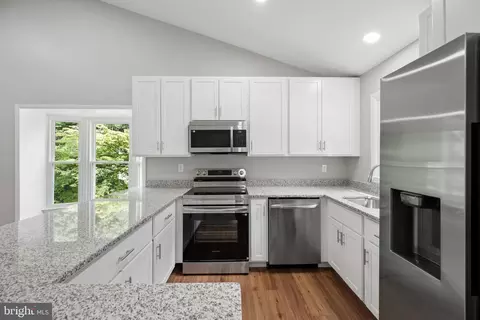 Kitchen - 1106 Rosemere Ave, Silver Spring, MD 20904 photo 3 of 6