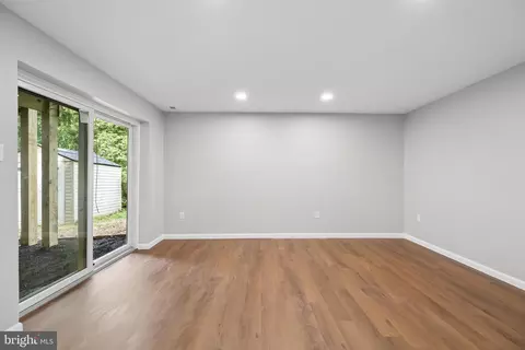 Living - 1106 Rosemere Ave, Silver Spring, MD 20904 photo 11 of 13