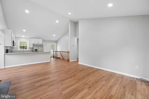 Living - 1106 Rosemere Ave, Silver Spring, MD 20904 photo 6 of 13