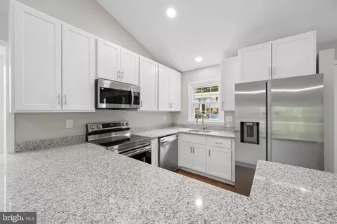 Kitchen - 1106 Rosemere Ave, Silver Spring, MD 20904 photo 2 of 6