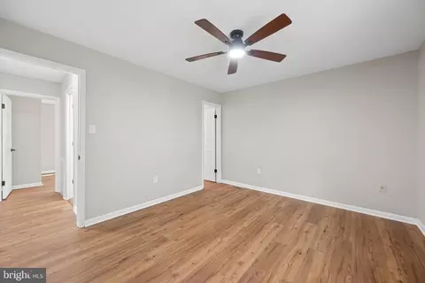 Entry Way - 1106 Rosemere Ave, Silver Spring, MD 20904 photo 12 of 15