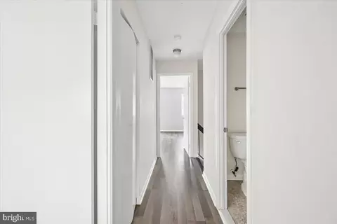 Entry Way - 17445 Hoskinson Rd, Poolesville, MD 20837 photo 4 of 5