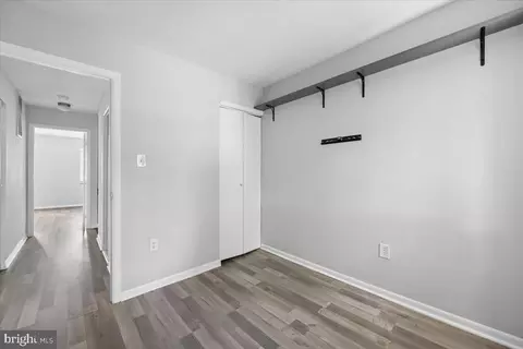 Entry Way - 17445 Hoskinson Rd, Poolesville, MD 20837 photo 5 of 5