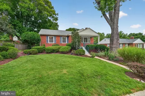 Exterior - 1803 Republic Rd, Silver Spring, MD 20902 photo 2 of 13