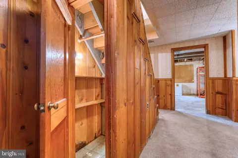 Entry Way - 1803 Republic Rd, Silver Spring, MD 20902 photo 2 of 3
