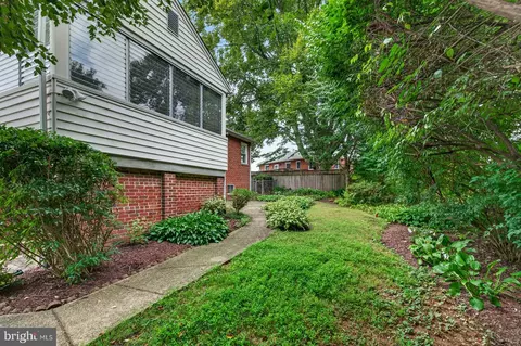 Exterior - 1803 Republic Rd, Silver Spring, MD 20902 photo 6 of 13