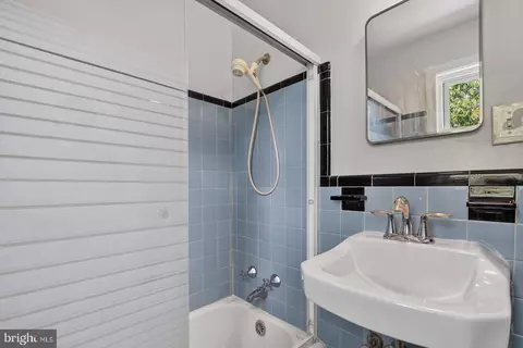 Bath - 2713 Plyers Mill Rd, Silver Spring, MD 20902 photo 3 of 3