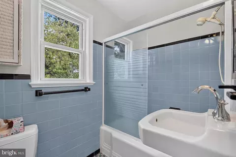 Bath - 2713 Plyers Mill Rd, Silver Spring, MD 20902 photo 2 of 3